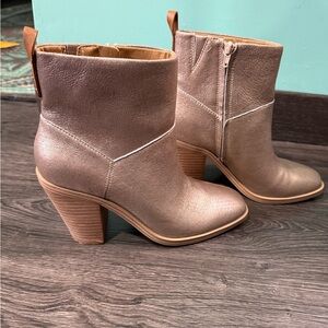Crown Vintage Metallic Golden Taupe Ankle Boots with Stacked Heel